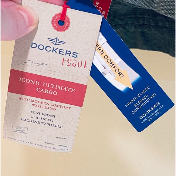 🌟HP🌟NWT Olive Green Dockers Iconic Flat front Straight Leg Cargo Pants 36 x 30 - Picture 8 of 10